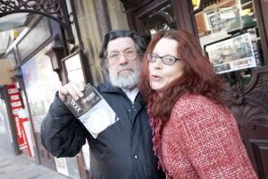 ricky tomlinson karen sm.jpg